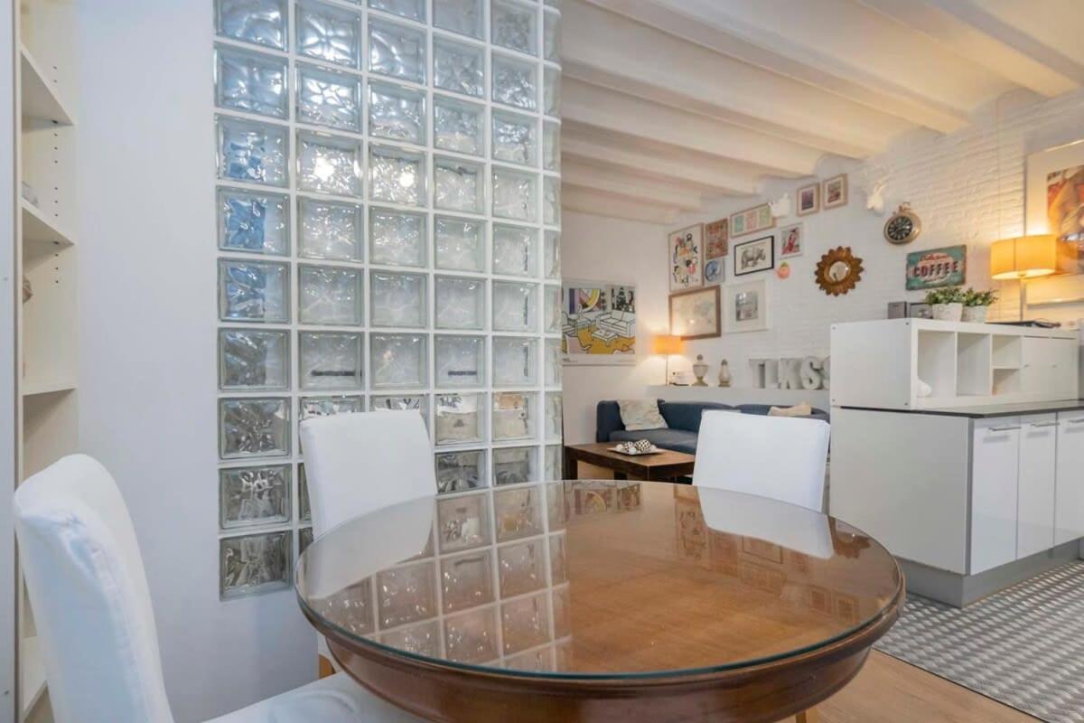 Exclusive 2 Bedroom Apartment In The City Center Barcelona Exterior photo