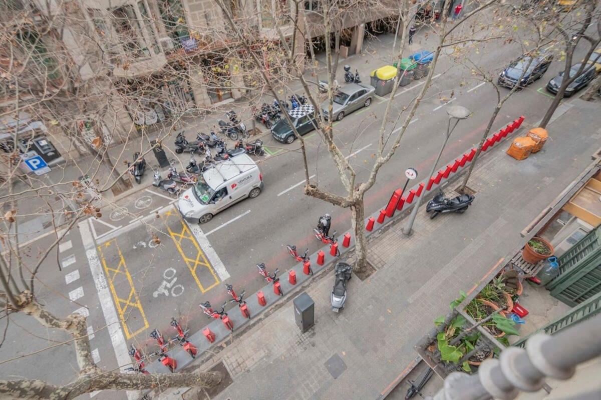 Exclusive 2 Bedroom Apartment In The City Center Barcelona Exterior photo