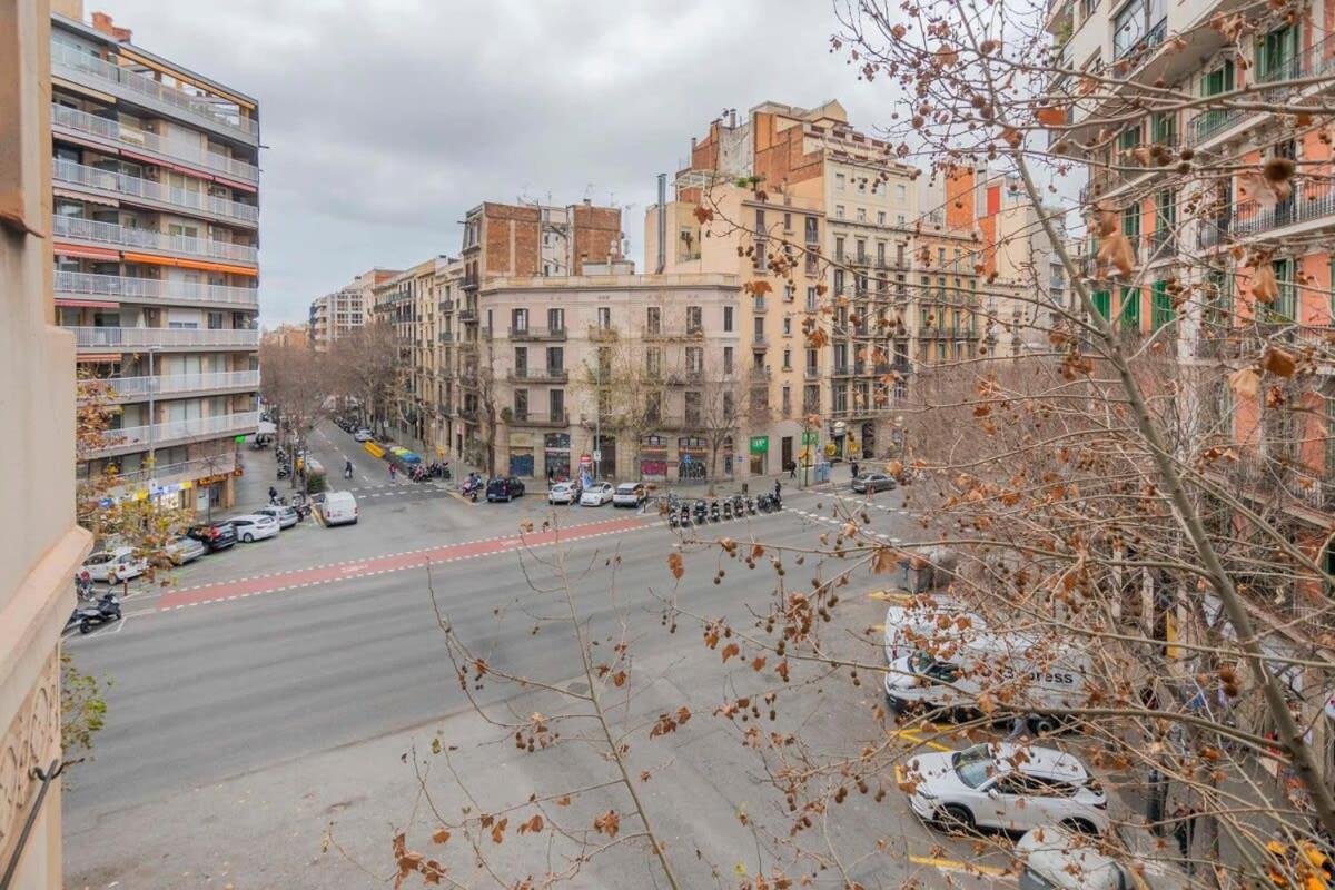 Exclusive 2 Bedroom Apartment In The City Center Barcelona Exterior photo